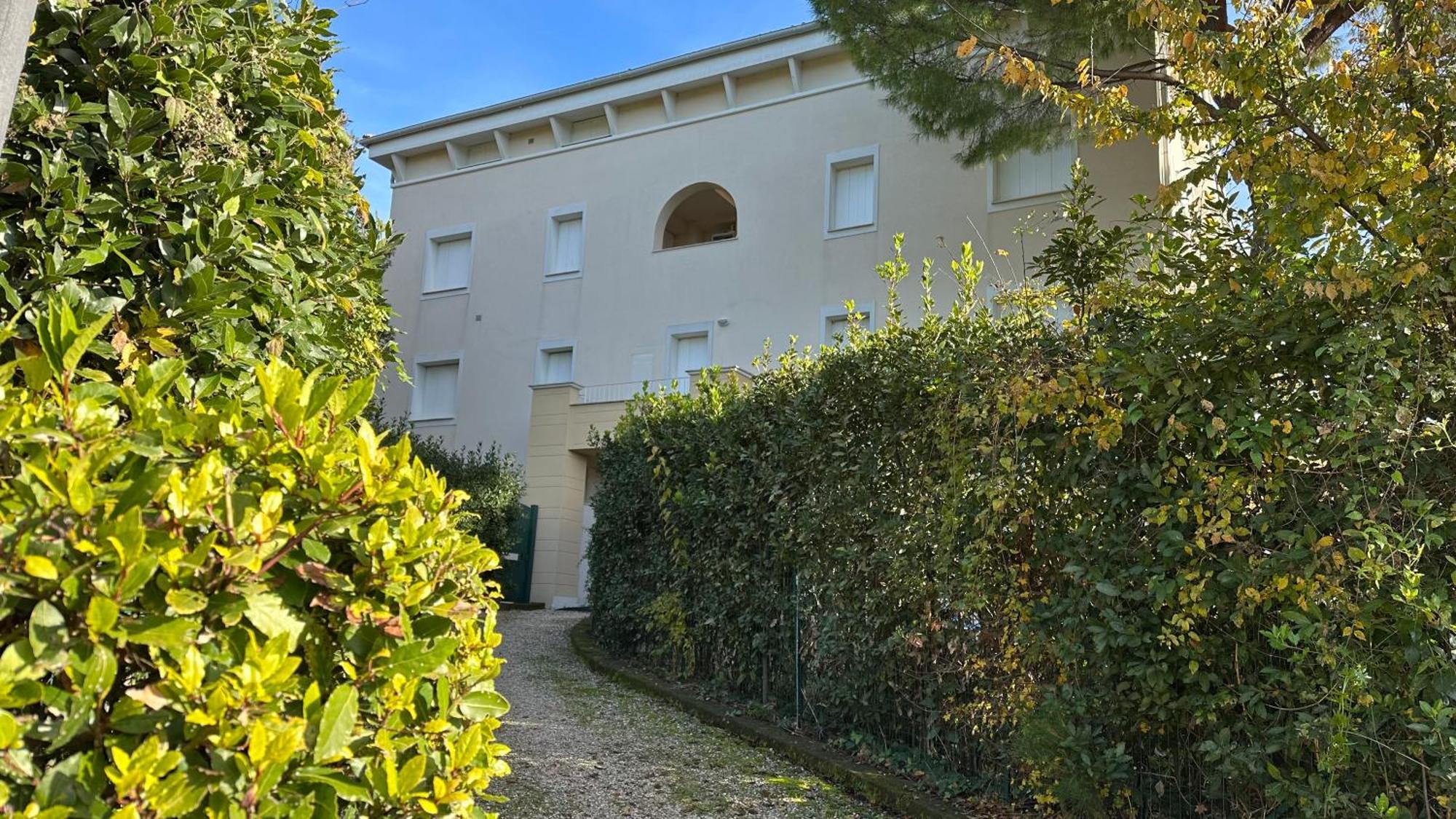 N185 - Numana, meraviglioso trilocale con terrazzo e piscina Esterno foto